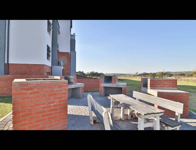 3 BEDROOM APARTMENT FOR SALE IN SILVER LAKES